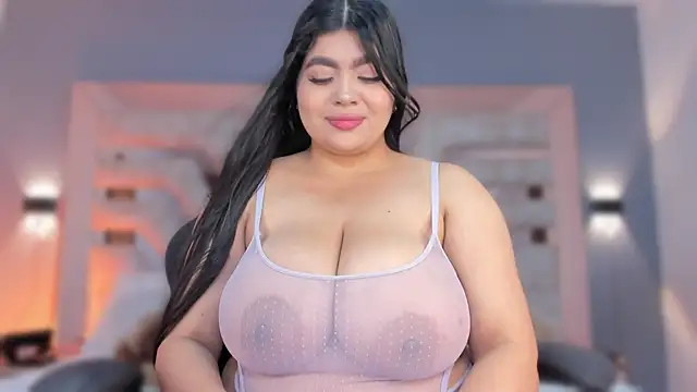 Snapshot of BellaBoobs_ chatting on September 19, 7:57 pm BellaBoobs online show from September 19, 7:57 pm