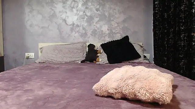 Lavy18 online show from September 18, 8:57 am