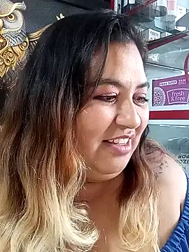 curvy diva  online show from September 9, 1:33 pm