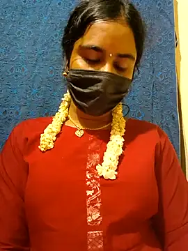 mini-queen online show from April 29, 5:51 pm