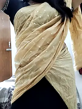 saritha29 online show from July 4, 4:36 pm
