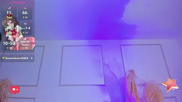 Emilywillis8 online show from October 31, 1:37 pm