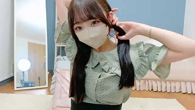 Mashiro-chan online show from September 12, 7:40 am