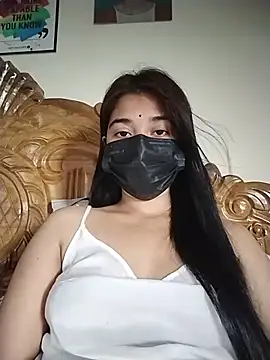 midnightmuse-03 online show from August 2, 11:35 am