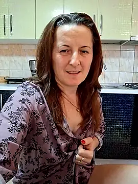 Fluturas2 online show from November 14, 8:03 am