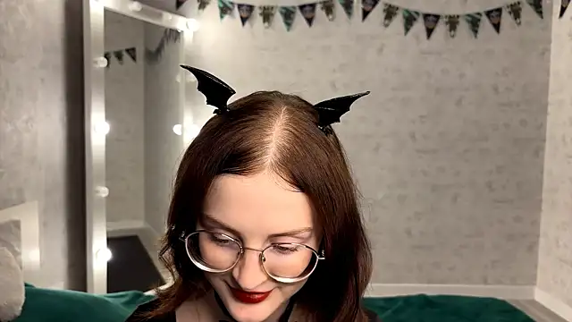 FakeLamb online show from July 22, 9:38 pm