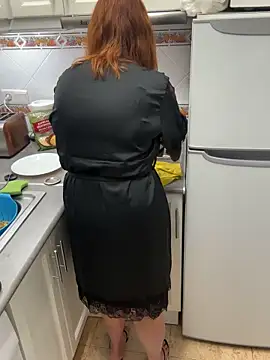 Snapshot of IrishmilfAnna chatting on October 16, 7:05 pm IrishmilfAnna online show from October 16, 7:05 pm