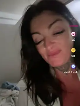 IrishmilfAnna online show from May 16, 7:57 pm