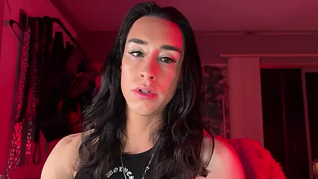 xoFrankie online show from March 14, 6:25 am