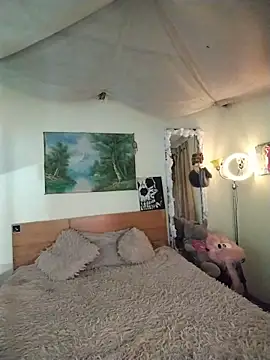 Ella rr online show from February 1, 4:11 am