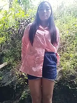 Snapshot of susu-00 chatting on September 14, 12:19 am susu-00 online show from September 14, 12:19 am