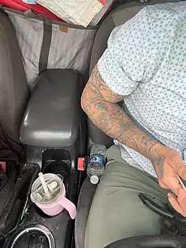 CaptHook931 online show from April 5, 6:18 pm