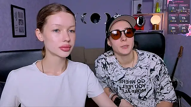 khloebeauty online show from June 13, 9:18 am