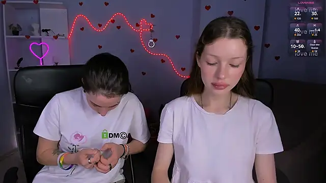 khloebeauty online show from June 15, 5:51 am