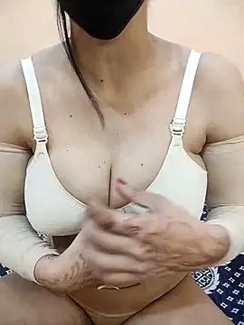 meenu bhabhi547 online show from March 13, 5:53 am