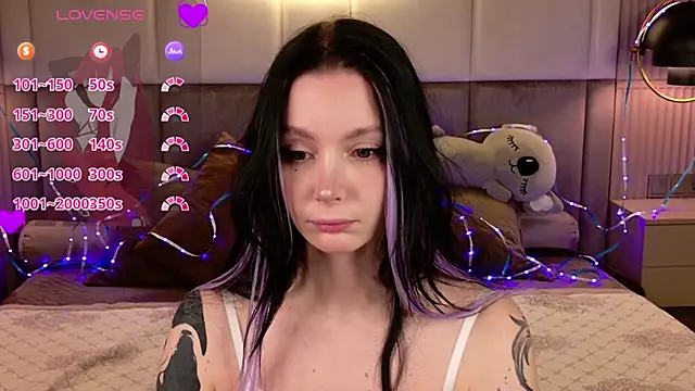 Goldy Stark online show from March 12, 8:44 pm