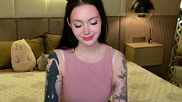 Goldy Stark online show from February 17, 9:03 pm