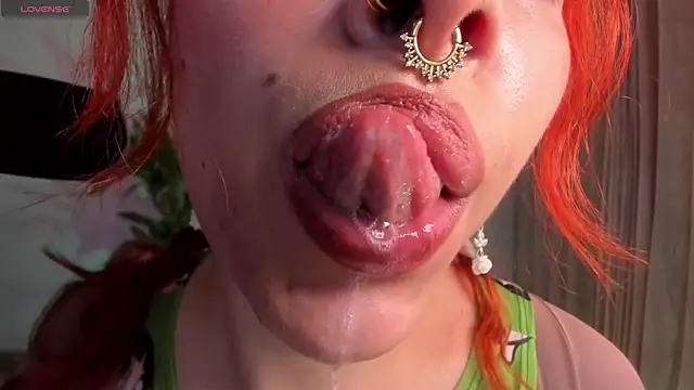 bri von dhara   online show from September 14, 3:21 pm