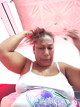 Naomi-Mature online show from March 5, 10:44 am