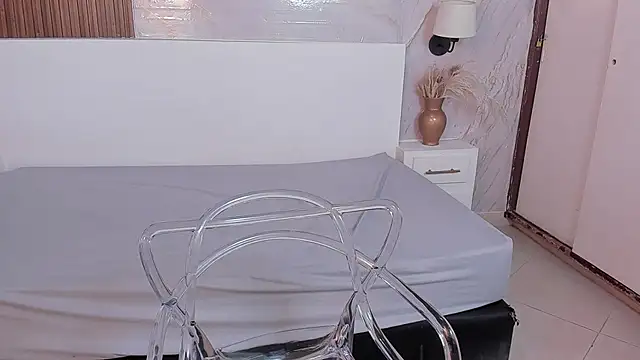 BellaSky4 online show from October 19, 1:24 pm