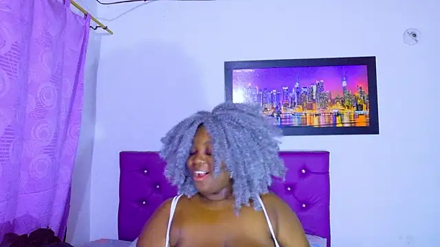 ebony NeighborMoans online show from July 17, 3:11 am