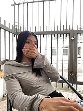 KloePink  online show from October 25, 1:52 pm