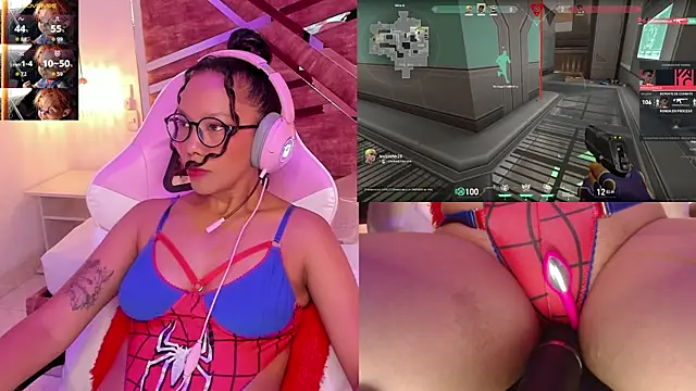 NovaLyn online show from October 25, 4:42 am