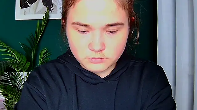 IsabellCharm online show from October 12, 2:52 pm