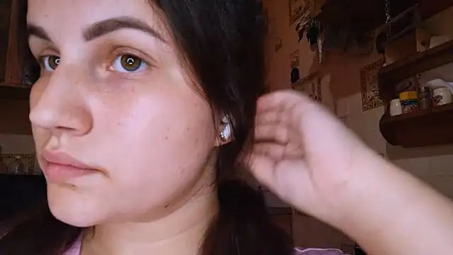 DierdreCousineau online show from September 19, 11:09 am