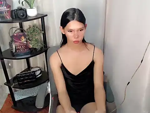 slutty whore anne online show from May 3, 12:19 pm