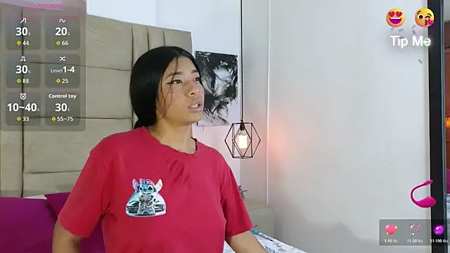 ALONDRAA BROWN online show from October 23, 1:17 pm