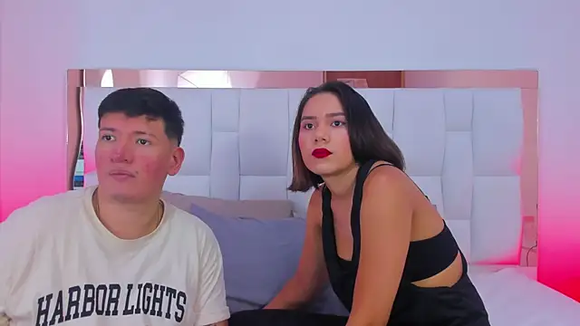 ZoeandEthan online show from September 26, 7:00 pm