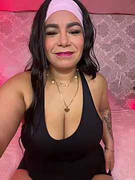 Vicky Saidi online show from April 29, 10:29 am