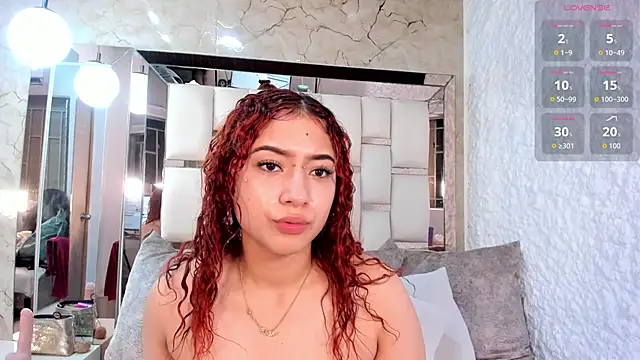 megannherrera online show from November 1, 12:42 pm