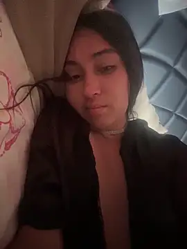 RAKEL37 online show from February 8, 3:27 pm