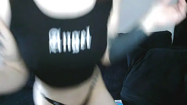   Leyla   online show from October 11, 11:04 am