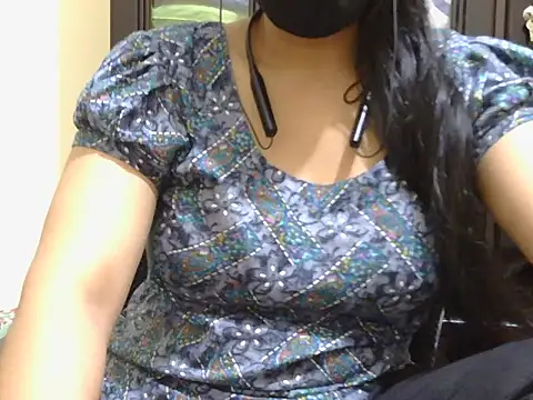 Snapshot of fairy_queen07 chatting on October 4, 7:07 pm fairy queen07 online show from October 4, 7:07 pm