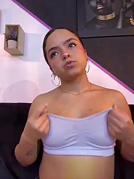 EmilyHarperr online show from November 5, 12:32 pm