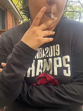 inked nekoo online show from October 25, 7:10 pm