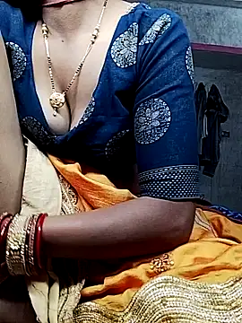 Hut rotu cute online show from December 3, 6:10 pm