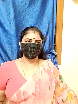 Snapshot of sushma26 chatting on October 17, 5:16 pm sushma26 online show from October 17, 5:16 pm