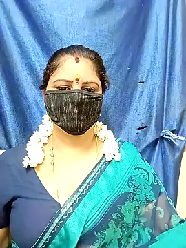 Snapshot of sushma26 chatting on October 14, 4:53 pm sushma26 online show from October 14, 4:53 pm