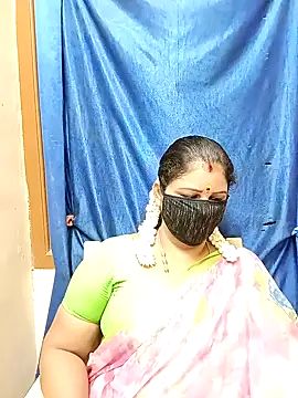 Snapshot of sushma26 chatting on October 3, 6:57 pm sushma26 online show from October 3, 6:57 pm