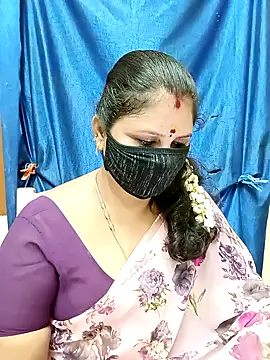 Snapshot of sushma26 chatting on October 7, 5:50 pm sushma26 online show from October 7, 5:50 pm