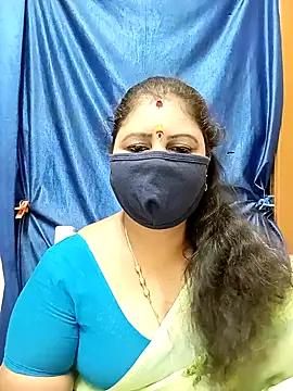 Snapshot of sushma26 chatting on September 9, 4:51 pm sushma26 online show from September 9, 4:51 pm