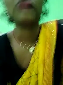 AnanyaKapoor89 online show from December 2, 4:09 pm