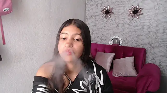 Evagirl69 online show from November 26, 6:09 pm