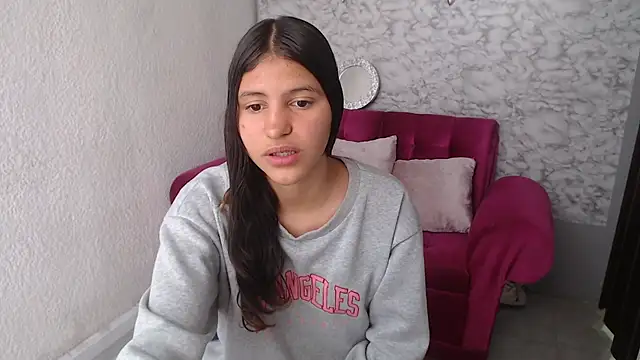 Snapshot of Evagirl69 chatting on September 12, 6:48 pm Evagirl69 online show from September 12, 6:48 pm
