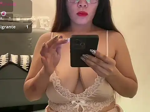 candiceempire online show from January 6, 7:45 am