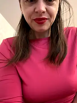 ladywithbigass online show from October 21, 6:17 am